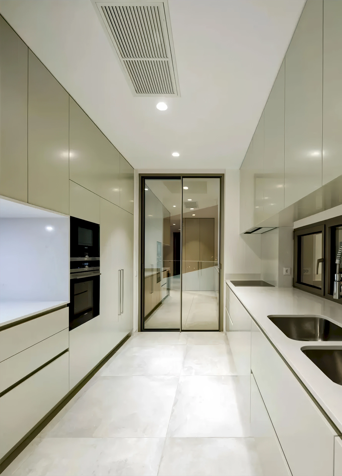 3P House Mario Martins Atelier 7 - Catalano